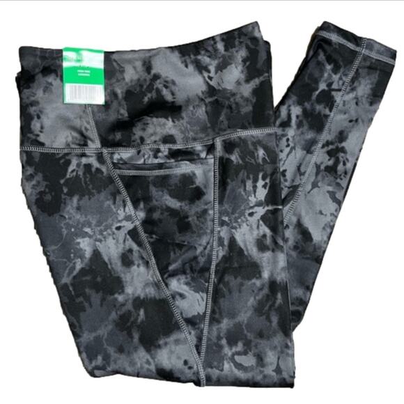 Danskin Ladies Leggings High Rise Tight Side Pockets Size XL 16 NWT - Picture 1 of 8